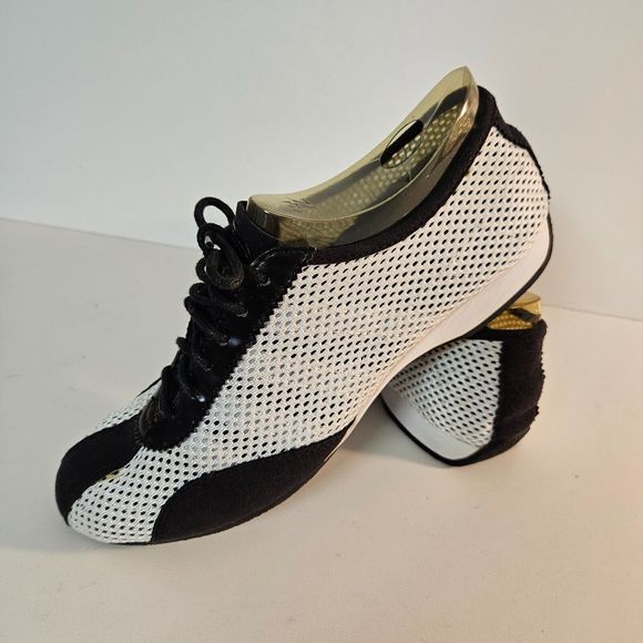 SJBActive St. Johns Bay Size 7.5 Emily White Black Mesh Lace-Up Activewear Shoes - Picture 2 of 8